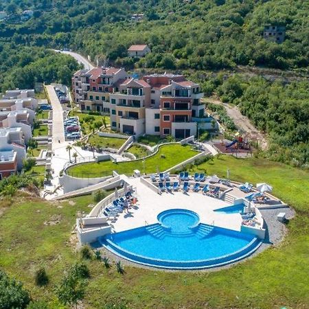 Lavender Bay Apartment F8 Дони-Моринь Экстерьер фото