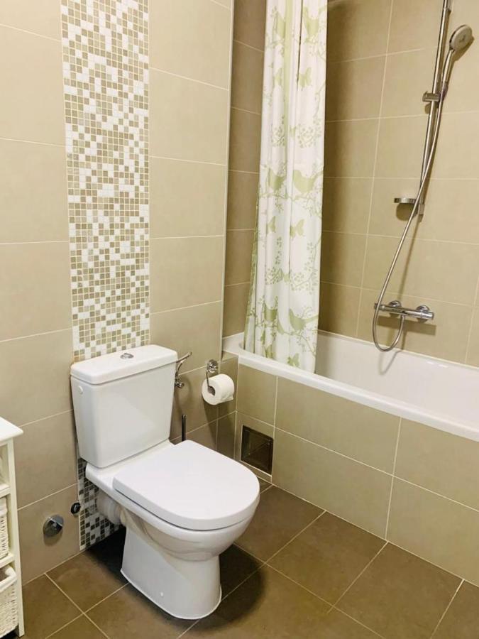 Lavender Bay Apartment F8 Дони-Моринь Экстерьер фото